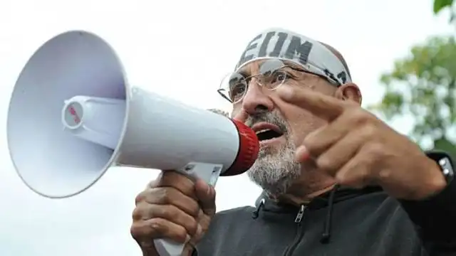 Carlos Perro Santillan