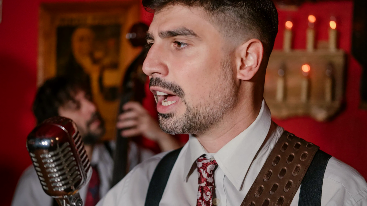 Nacho Di Martino presentó "Wow!" con un acústico en directo