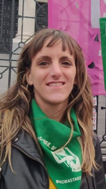 @mechidemendieta, Diputada Nacional por Frente de Izquierda Socialista, se refirió a los últimos casos de femicidio y responsabilizó al presidente Javier Milei 👈🏻
🗣 ️“Milei es responsable político del femicidio de Agostina, Dulce y Noelia...”.
🔴 Reviví la entrevista completa en Youtube ¡No te la pierdas!