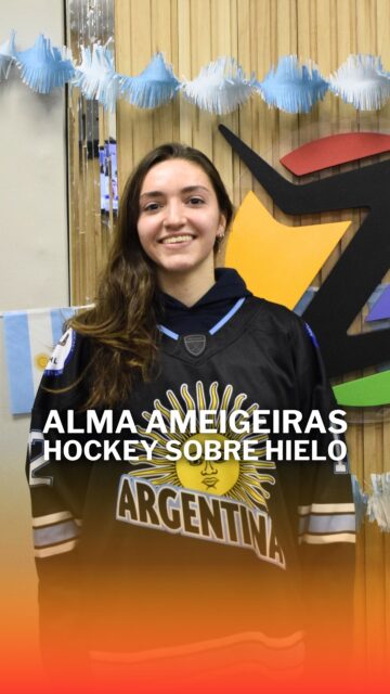 🗣️ "Es un orgullo enorme y un privilegio sentir esa presión"

🚨@alma.ameigeiras pasó por #CódigoDeBarras

📍 La defensora de la Selección Argentina Femenina de Hockey sobre hielo contó su experiencia al representar a la Argentina en la selección nacional. Será la primera local en participar de la liga universitaria de Estados Unidos.

🔴 Encontrá la entrevista completa en Youtube ¡No te la pierdas!

#HockeySobreHielo #argentina #deportesargentina