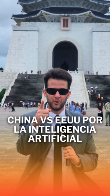 🗣️ "A diferencia de las bombas atómicas, la IA es autogenerativa"

🚨@tobo_belgrano pasó por #CódigoDeBarras

📍Directo desde #Taiwán el Analista Político Internacional habló sobre la carrera por el desarrollo de la IA entre Estados Unidos y China.

🔴 Encontrá la entrevista completa en Youtube ¡No te la pierdas!

#IA #inteligenciaartificial #China #EEUU