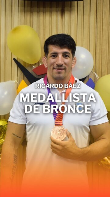 🗣️"Sentí gratitud y alivio. Fue un año muy cargado" 

🚨@ricardobaez_arg pasó por #CódigodeBarras

📍Ricardo Báez, medallista de bronce de lucha libre en los #JuegosSuramericanos de #SantaFe2026, recordó qué sintió cuando recibió su medalla.

🔴 Encontrá la entrevista completa en Youtube. ¡¡No te la pierdas!!

#juegossuramericanos2026 #medallistas #ricardobaez #luchalibre