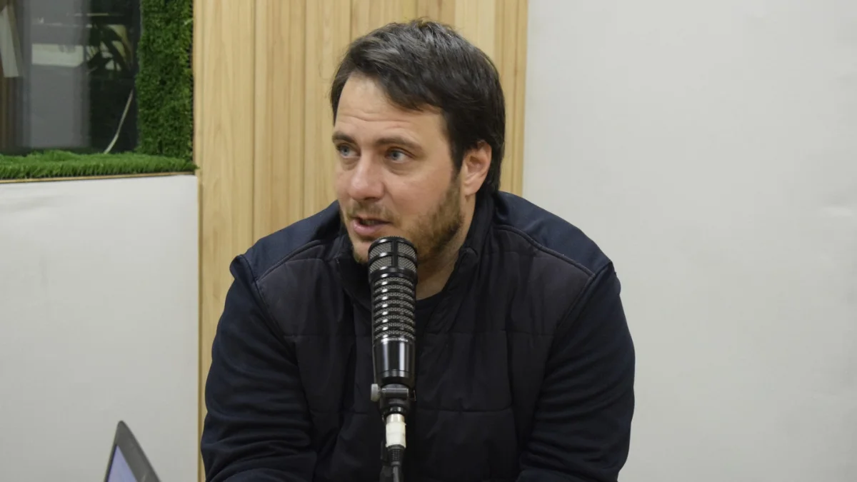 Hernán Reyes quiere que el Congreso recupere su rol frente al avance del poder