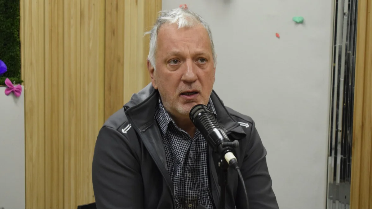 Ariel Fueyo, el veterano de Malvinas que escribe para no olvidar las islas