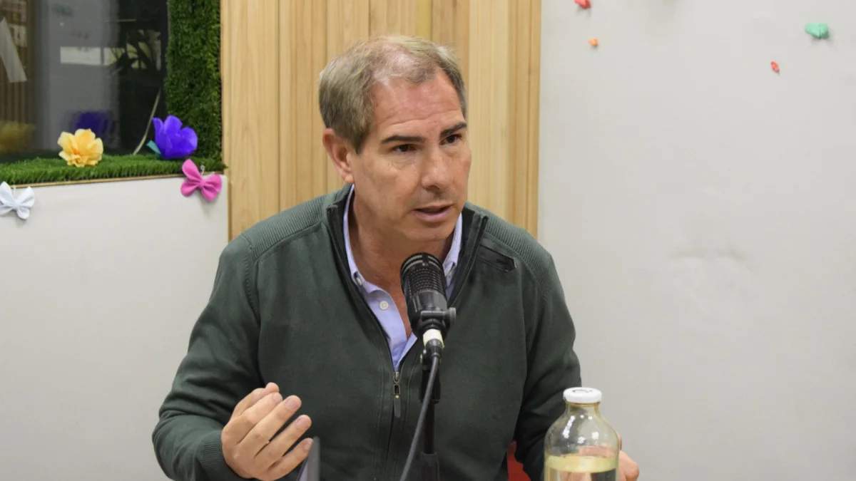 Santiago Roberto propone derogar la Ley Bases y frenar las políticas Milei