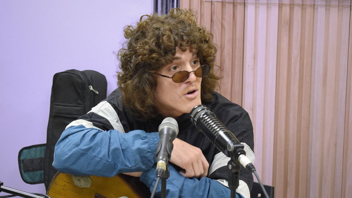 Joaquín Amaro homenajea a Charly García en Vecchia República