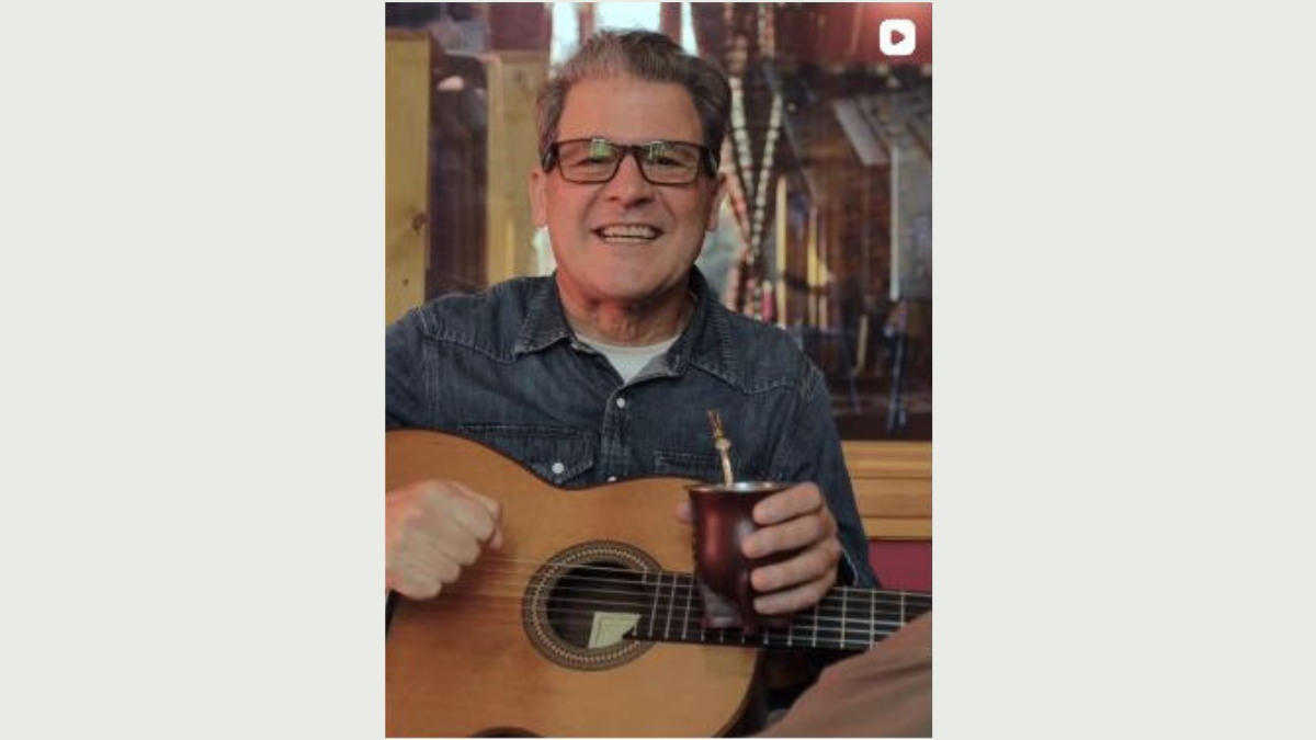El tango dedicado al sánguche de milanesa de Lucio Arce