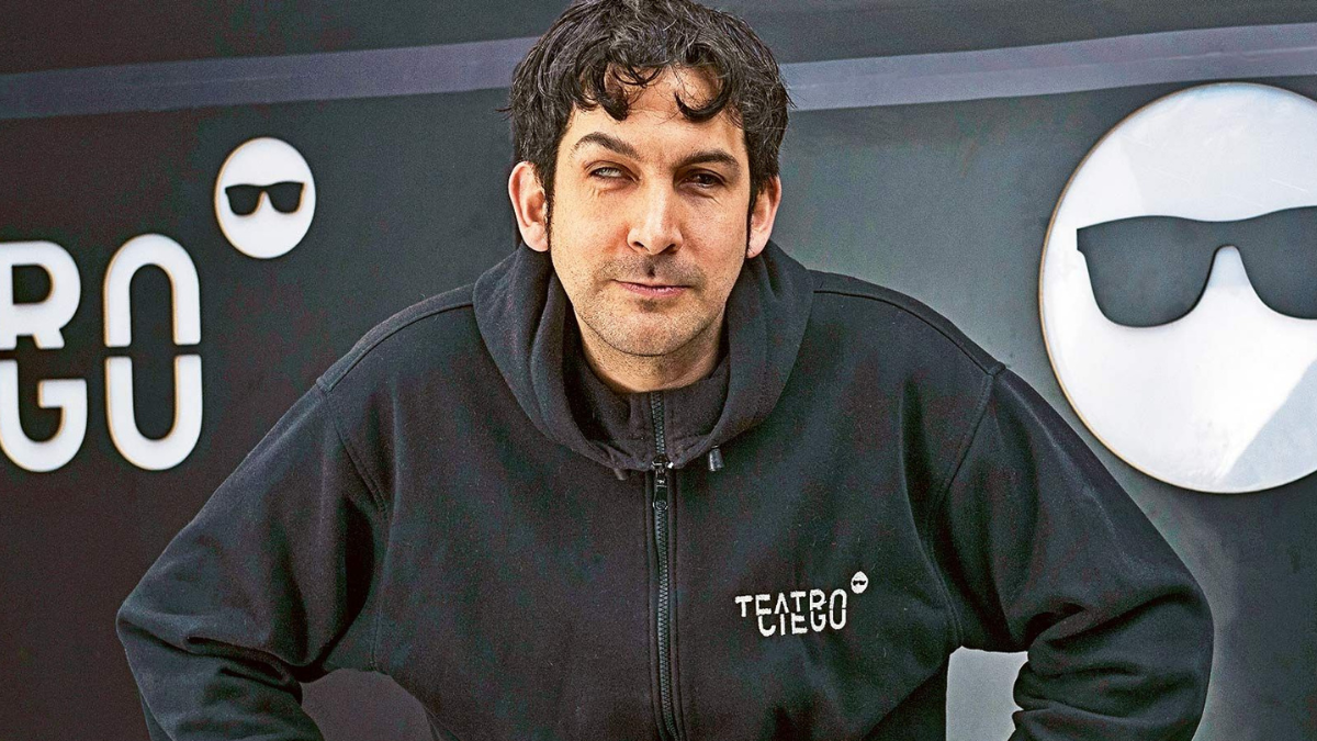 "Si queres saber lo que vive un ciego, cruza Scalabrini Ortiz y Córdoba sin mirar"