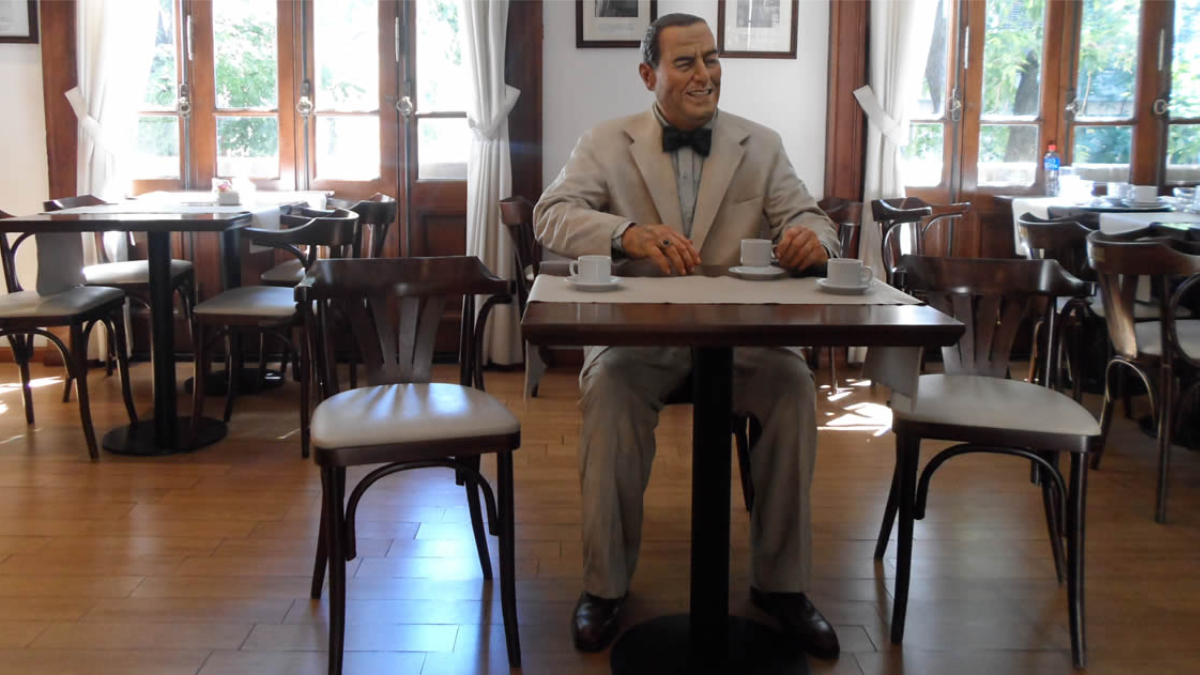 Un café con Perón, un bar histórico