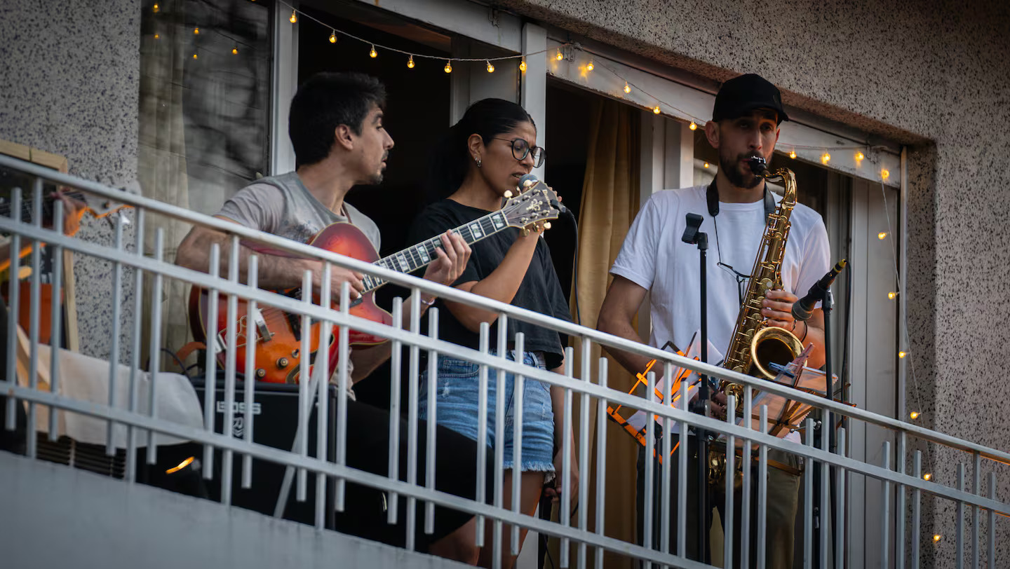 Música para alquilar balcones