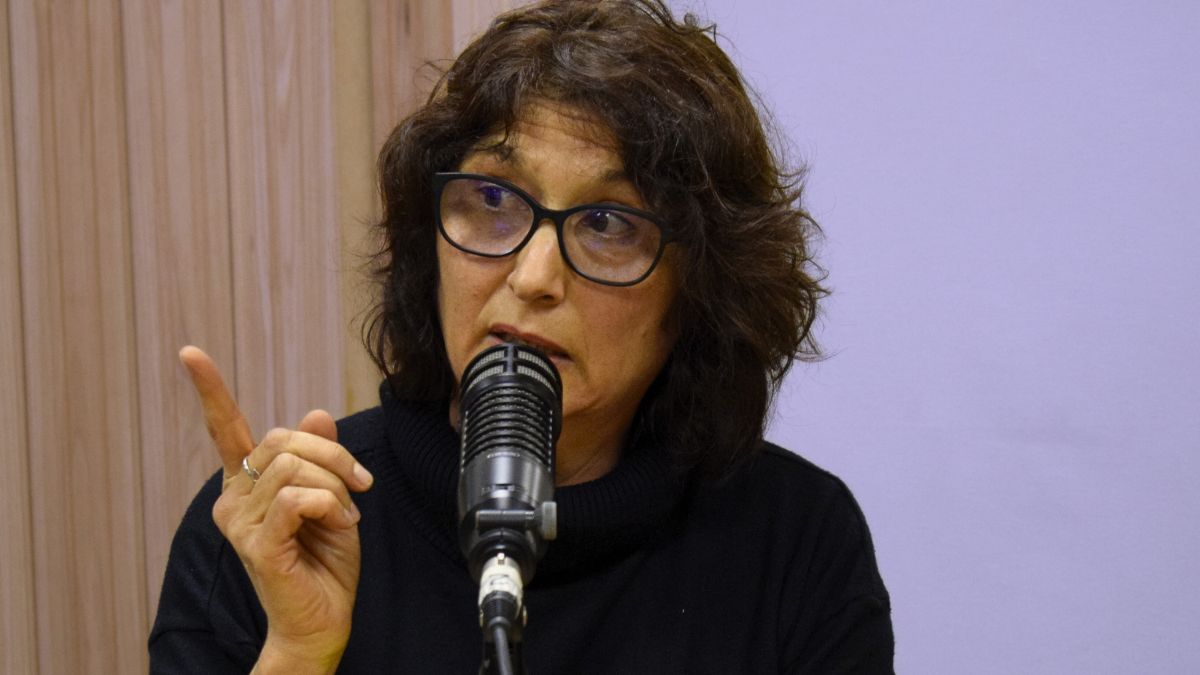 Paola Vinci presenta su primera novela "D'Impunes"