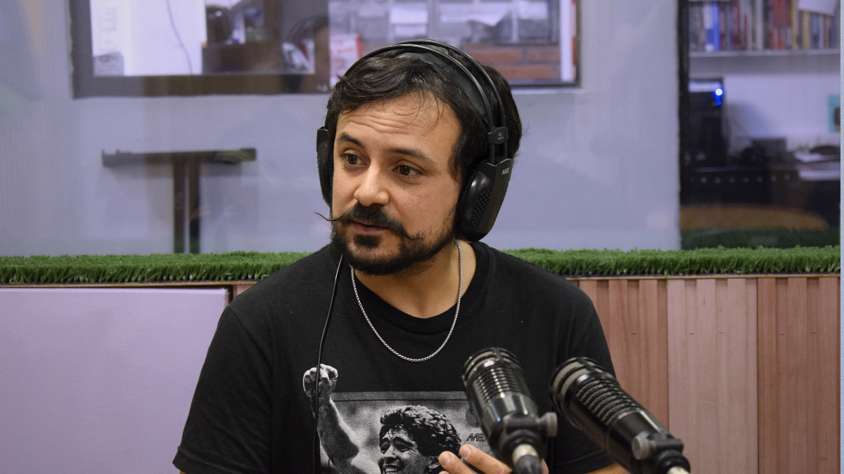Nahuel Minkevich y su historia musical con su banda MINK