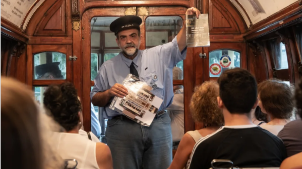 Una Fiesta Tranviaria: 49 Años de la Asociación Amigos del Tranvía